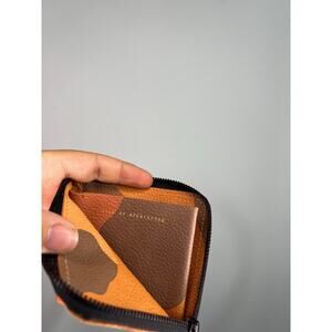 Ampersand As Apostrophe Wallet in Camo Cantalope